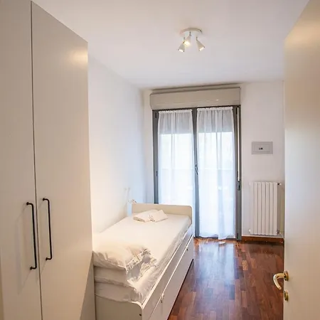 Parco Farnese Apartamento Parma